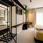 Nuvo Boutique 호텔 4*