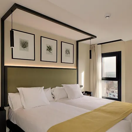 Nuvo Boutique 4* Oviedo