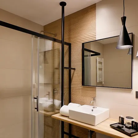 Nuvo Boutique Hotel 4*